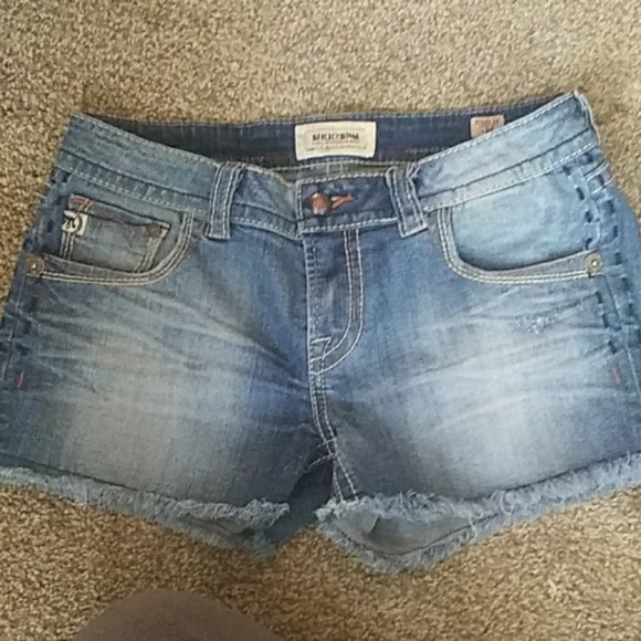 MEK DNM CUTOFF SHORTS - Picture 1 of 4